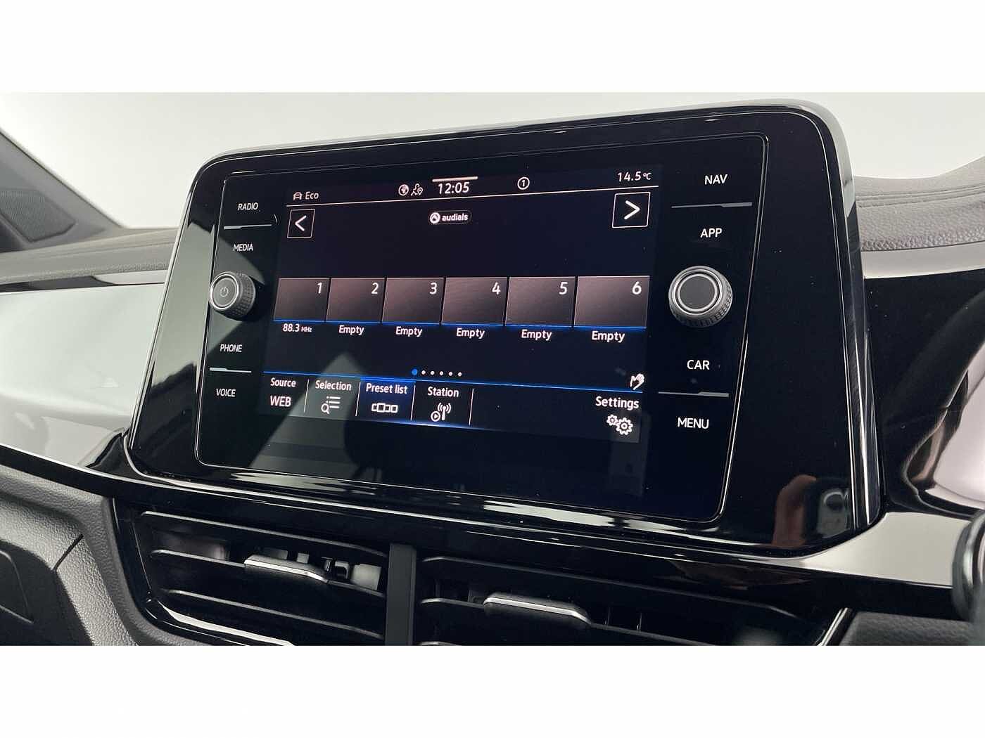 Volkswagen T-Roc Black Edition 1.5 TSI 150PS 7-speed DSG 5 Door