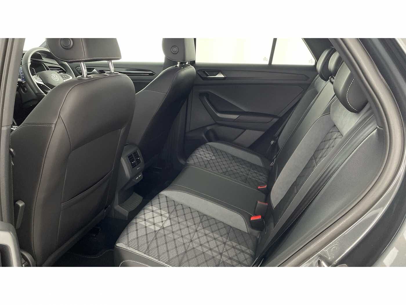Volkswagen T-Roc Black Edition 1.5 TSI 150PS 7-speed DSG 5 Door